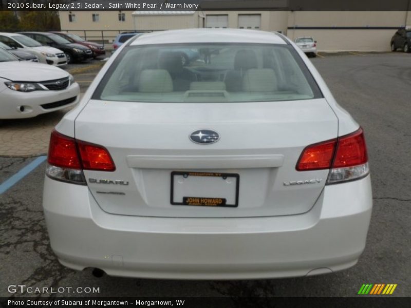 Satin White Pearl / Warm Ivory 2010 Subaru Legacy 2.5i Sedan