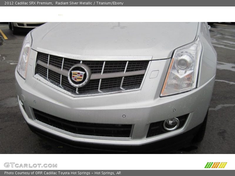 Radiant Silver Metallic / Titanium/Ebony 2012 Cadillac SRX Premium