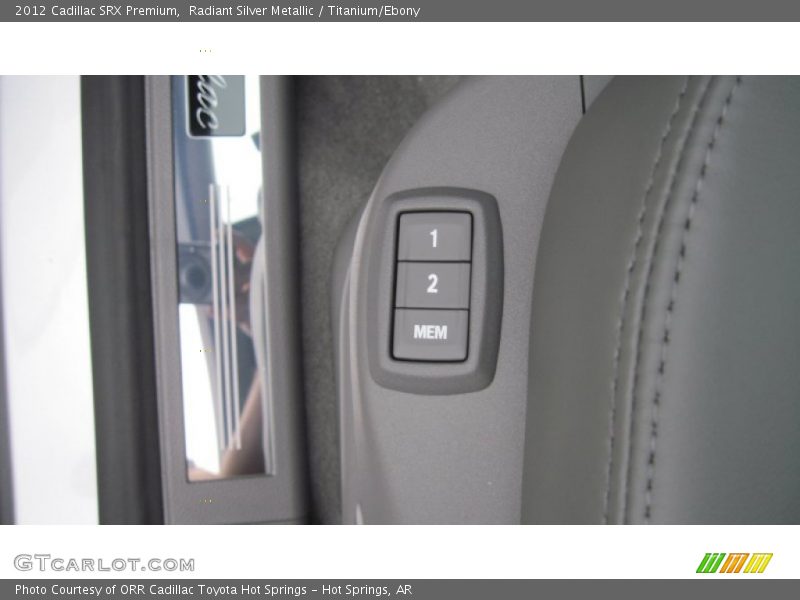 Radiant Silver Metallic / Titanium/Ebony 2012 Cadillac SRX Premium