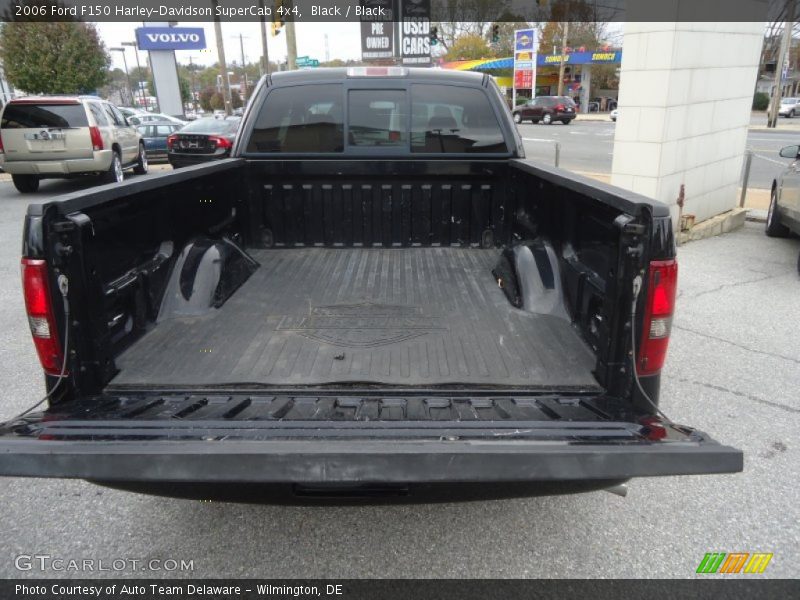 Black / Black 2006 Ford F150 Harley-Davidson SuperCab 4x4