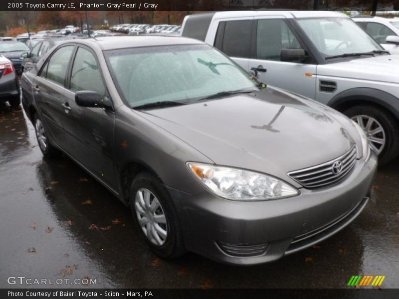 Phantom Gray Pearl / Gray 2005 Toyota Camry LE