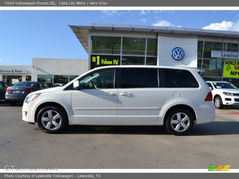 Calla Lilly White / Aero Grey 2009 Volkswagen Routan SEL