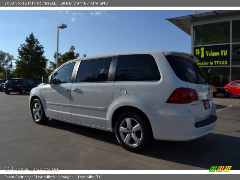 Calla Lilly White / Aero Grey 2009 Volkswagen Routan SEL