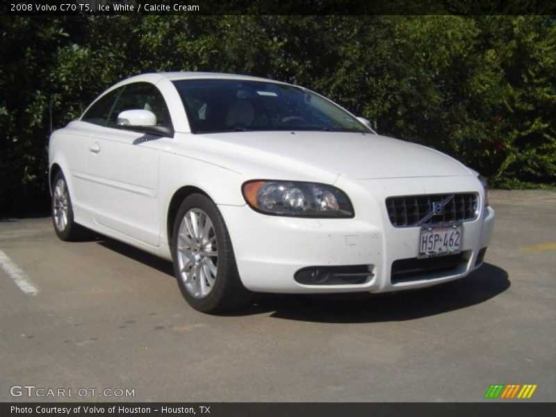 Ice White / Calcite Cream 2008 Volvo C70 T5