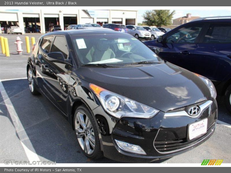 Ultra Black / Black 2013 Hyundai Veloster