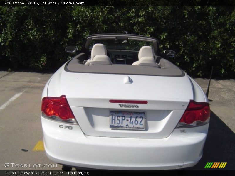 Ice White / Calcite Cream 2008 Volvo C70 T5