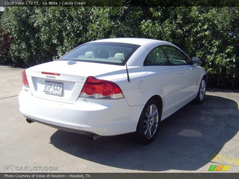 Ice White / Calcite Cream 2008 Volvo C70 T5