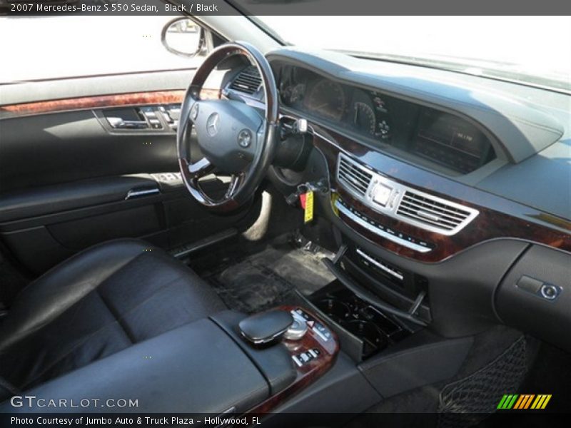 Black / Black 2007 Mercedes-Benz S 550 Sedan