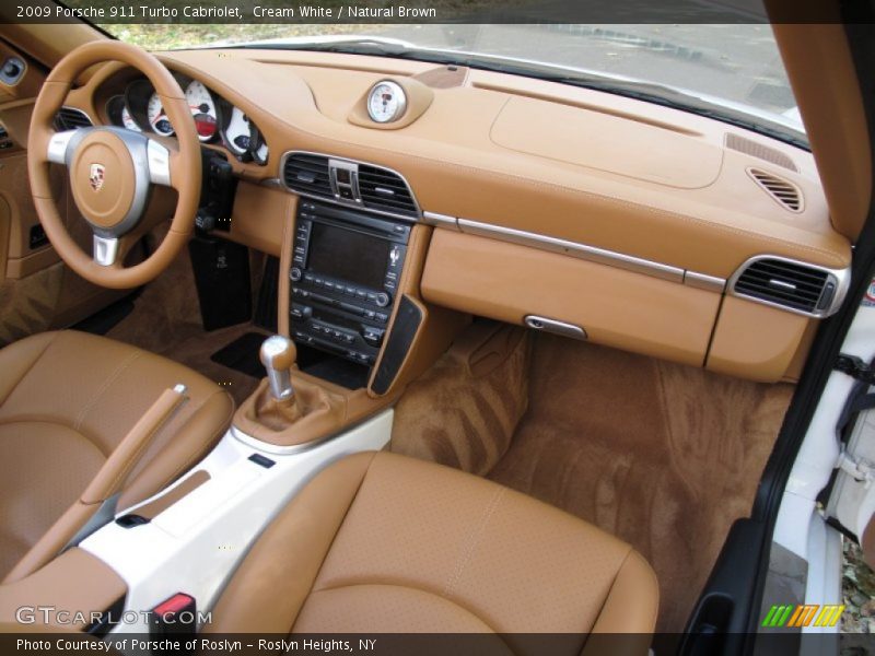 Dashboard of 2009 911 Turbo Cabriolet