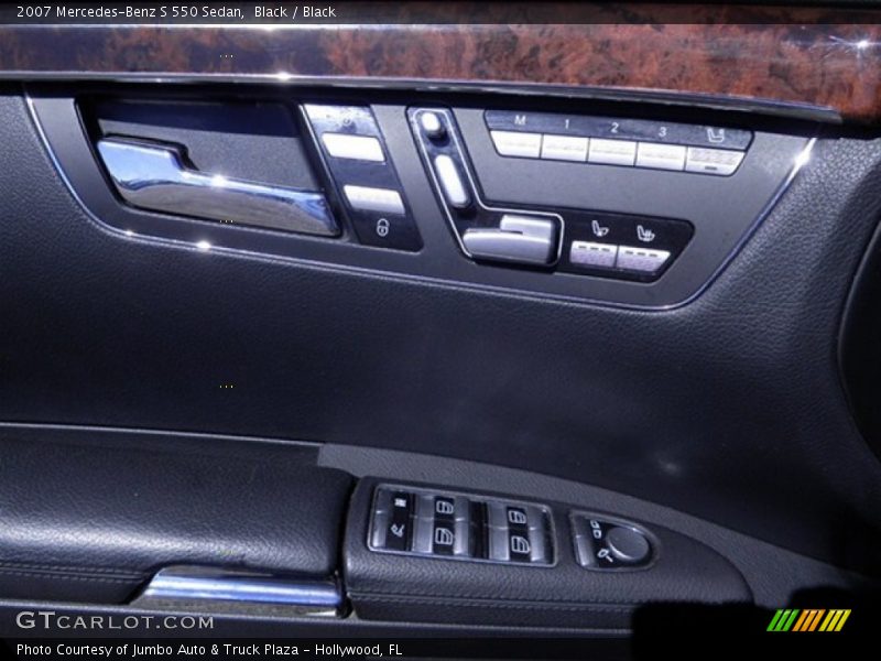 Black / Black 2007 Mercedes-Benz S 550 Sedan