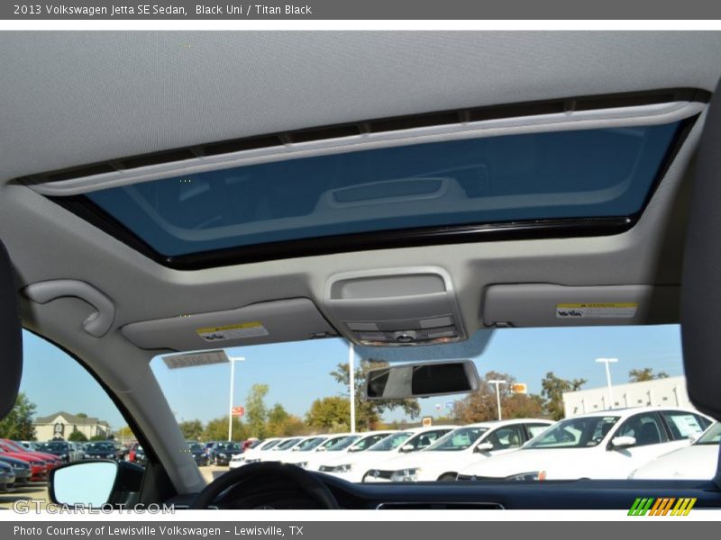 Black Uni / Titan Black 2013 Volkswagen Jetta SE Sedan
