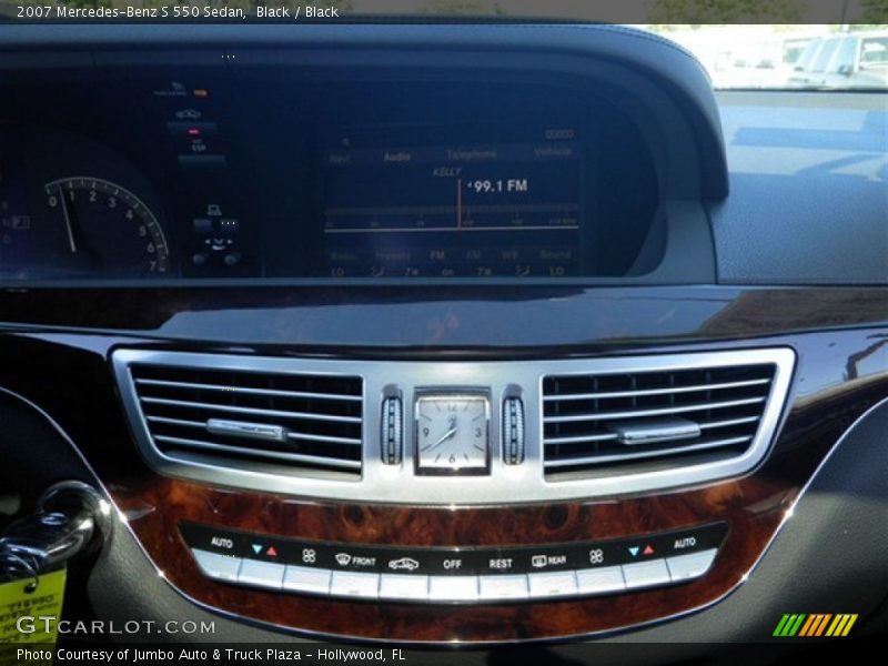 Black / Black 2007 Mercedes-Benz S 550 Sedan