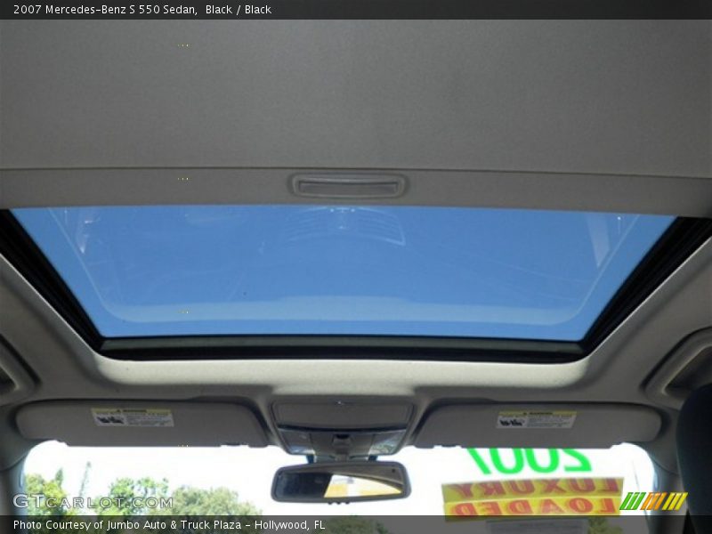 Black / Black 2007 Mercedes-Benz S 550 Sedan