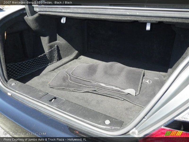 Black / Black 2007 Mercedes-Benz S 550 Sedan