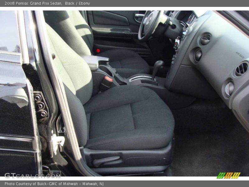 Black / Ebony 2008 Pontiac Grand Prix Sedan