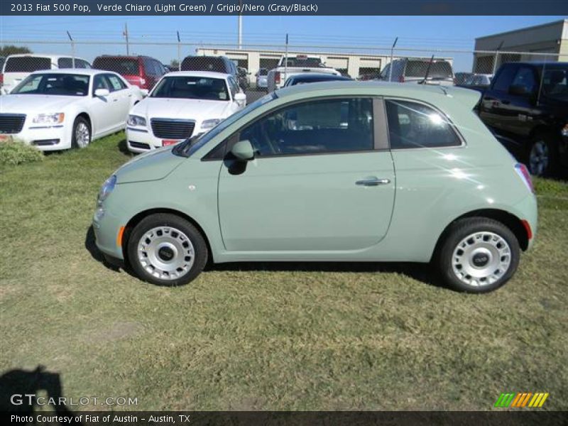 Verde Chiaro (Light Green) / Grigio/Nero (Gray/Black) 2013 Fiat 500 Pop