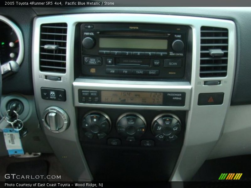 Pacific Blue Metallic / Stone 2005 Toyota 4Runner SR5 4x4