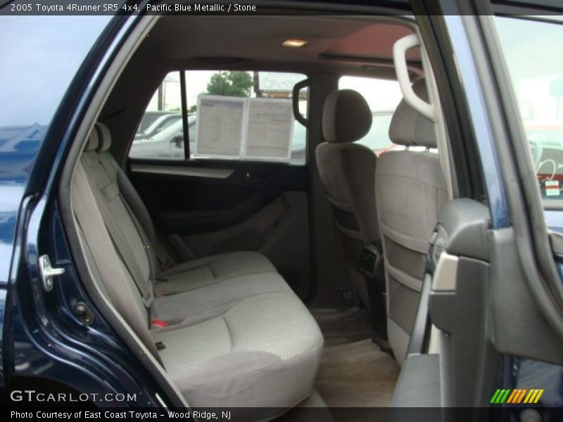 Pacific Blue Metallic / Stone 2005 Toyota 4Runner SR5 4x4