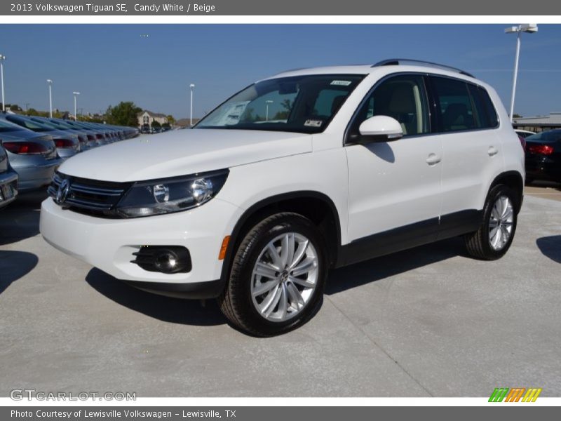 Candy White / Beige 2013 Volkswagen Tiguan SE