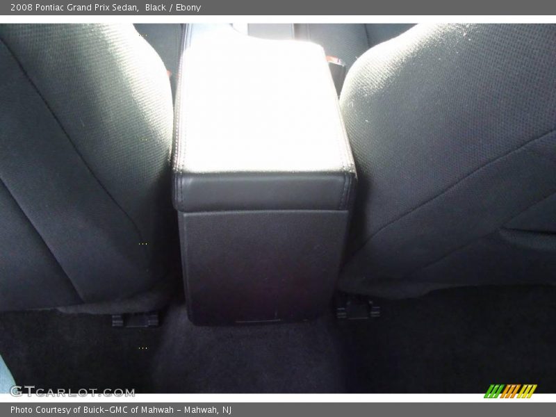Black / Ebony 2008 Pontiac Grand Prix Sedan