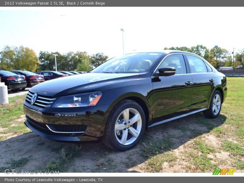 Black / Cornsilk Beige 2013 Volkswagen Passat 2.5L SE