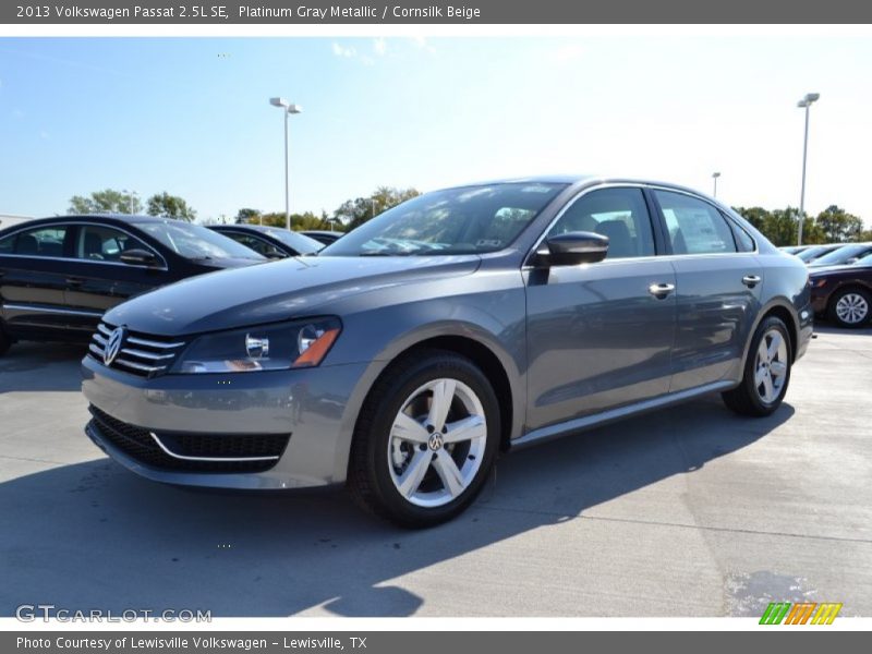 Platinum Gray Metallic / Cornsilk Beige 2013 Volkswagen Passat 2.5L SE