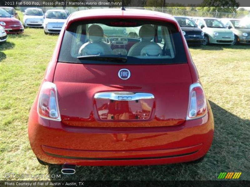 Rosso (Red) / Marrone/Avorio (Brown/Ivory) 2013 Fiat 500 Pop