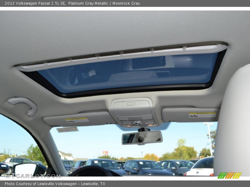 Platinum Gray Metallic / Moonrock Gray 2013 Volkswagen Passat 2.5L SE