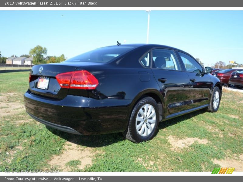 Black / Titan Black 2013 Volkswagen Passat 2.5L S