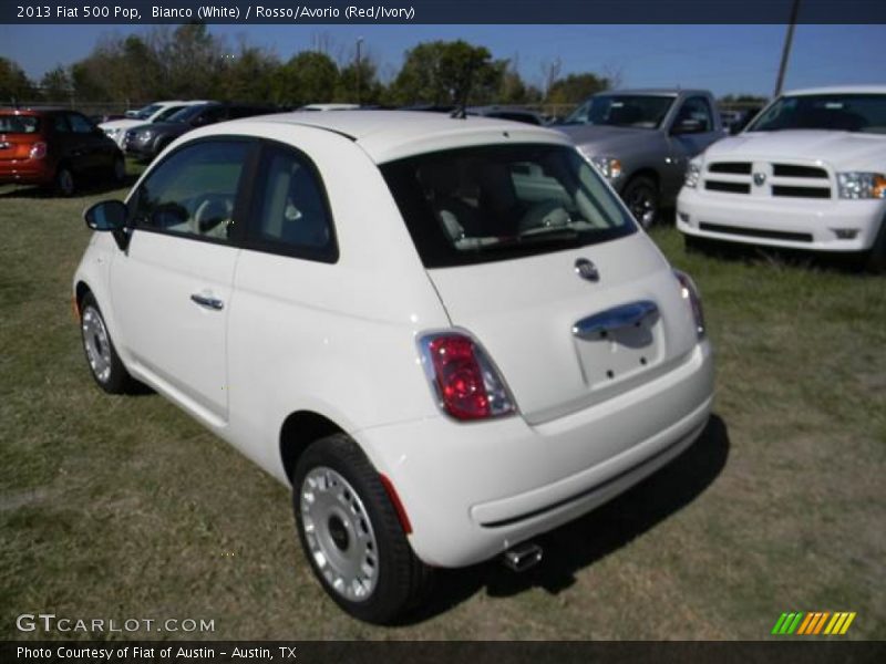 Bianco (White) / Rosso/Avorio (Red/Ivory) 2013 Fiat 500 Pop