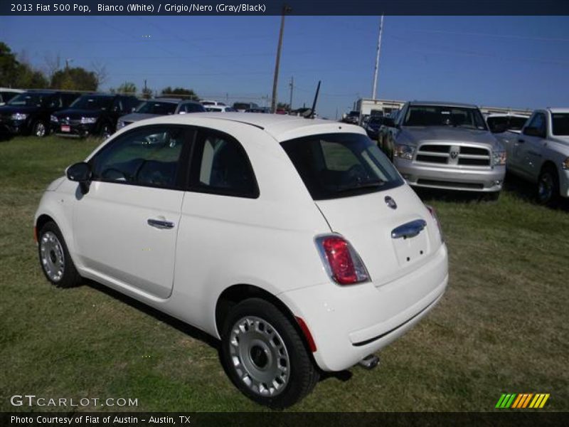 Bianco (White) / Grigio/Nero (Gray/Black) 2013 Fiat 500 Pop