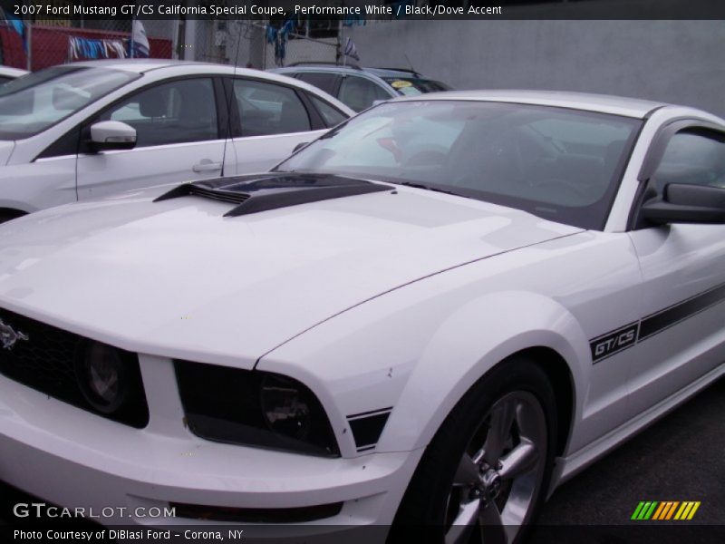 Performance White / Black/Dove Accent 2007 Ford Mustang GT/CS California Special Coupe