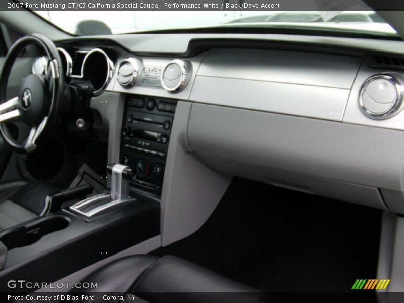 Performance White / Black/Dove Accent 2007 Ford Mustang GT/CS California Special Coupe