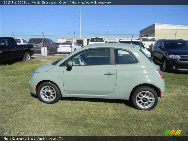 Verde Chiaro (Light Green) / Marrone/Avorio (Brown/Ivory) 2013 Fiat 500 Pop
