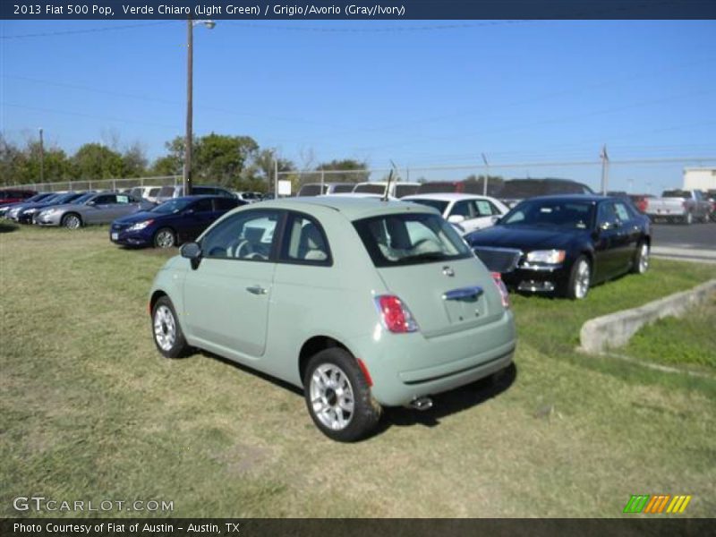 Verde Chiaro (Light Green) / Grigio/Avorio (Gray/Ivory) 2013 Fiat 500 Pop