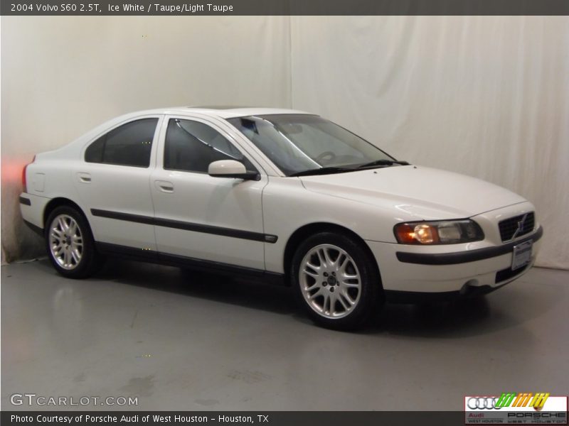 Ice White / Taupe/Light Taupe 2004 Volvo S60 2.5T