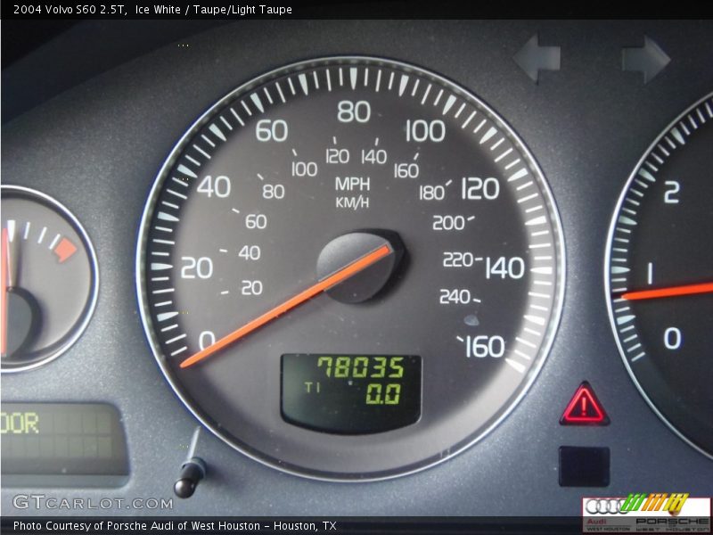 Ice White / Taupe/Light Taupe 2004 Volvo S60 2.5T