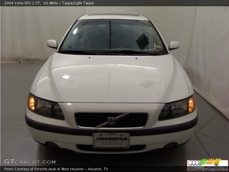 Ice White / Taupe/Light Taupe 2004 Volvo S60 2.5T