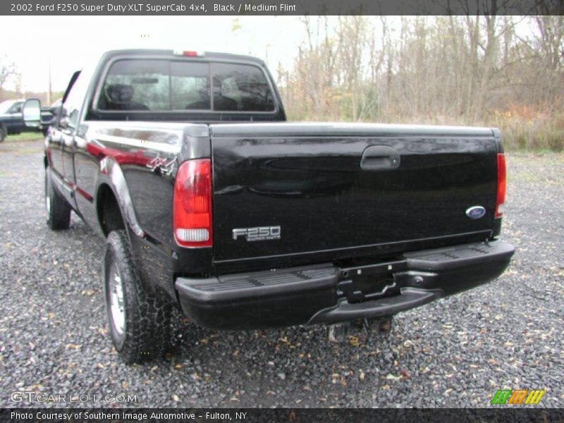 Black / Medium Flint 2002 Ford F250 Super Duty XLT SuperCab 4x4