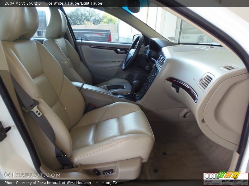 Ice White / Taupe/Light Taupe 2004 Volvo S60 2.5T