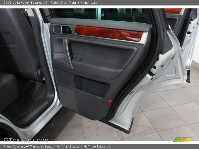 Reflex Silver Metallic / Anthracite 2006 Volkswagen Touareg V6
