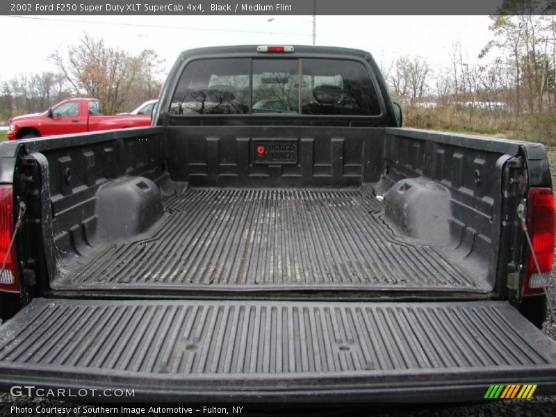 Black / Medium Flint 2002 Ford F250 Super Duty XLT SuperCab 4x4