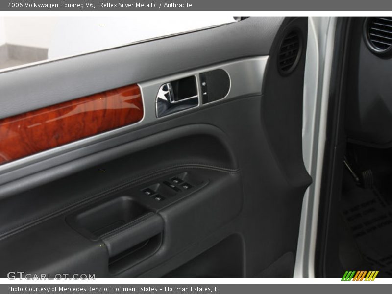 Reflex Silver Metallic / Anthracite 2006 Volkswagen Touareg V6