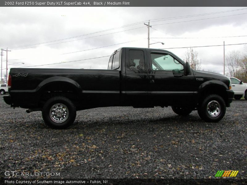 Black / Medium Flint 2002 Ford F250 Super Duty XLT SuperCab 4x4