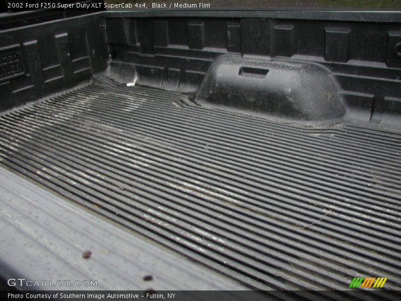 Black / Medium Flint 2002 Ford F250 Super Duty XLT SuperCab 4x4