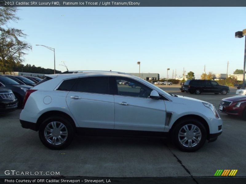 Platinum Ice Tricoat / Light Titanium/Ebony 2013 Cadillac SRX Luxury FWD