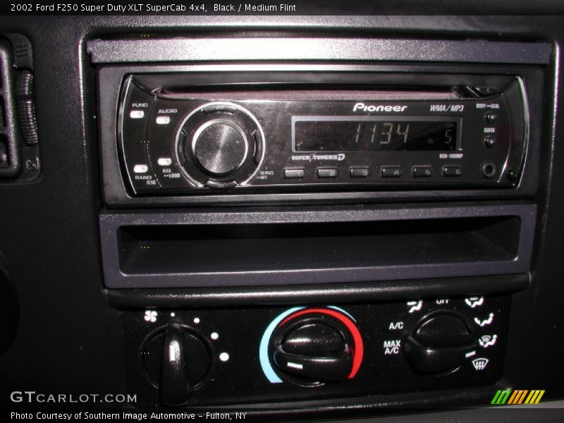 Black / Medium Flint 2002 Ford F250 Super Duty XLT SuperCab 4x4