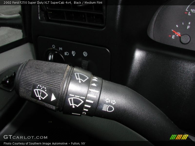 Black / Medium Flint 2002 Ford F250 Super Duty XLT SuperCab 4x4