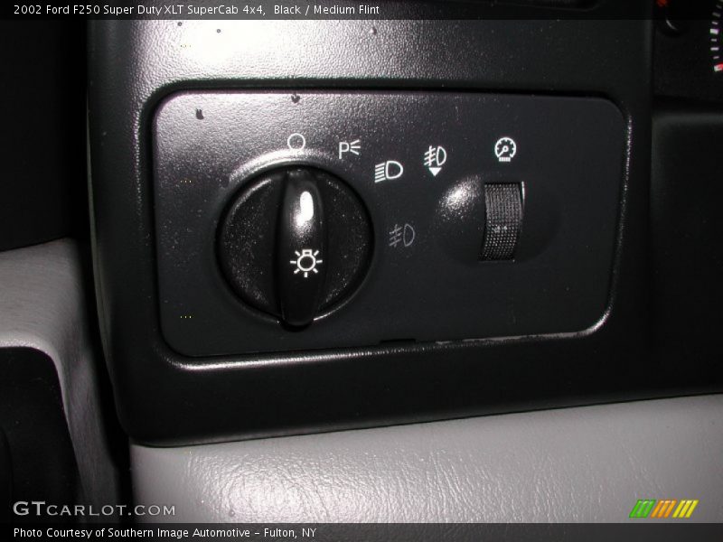 Black / Medium Flint 2002 Ford F250 Super Duty XLT SuperCab 4x4