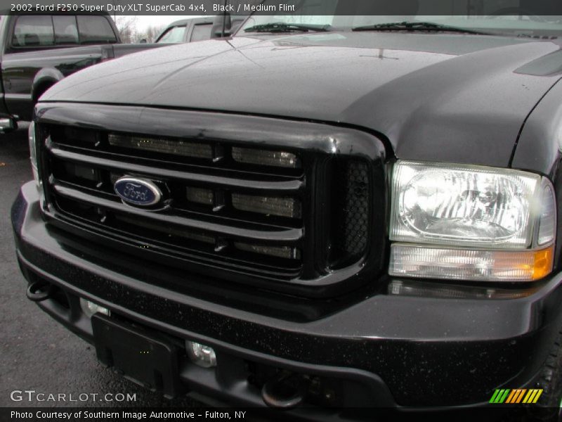 Black / Medium Flint 2002 Ford F250 Super Duty XLT SuperCab 4x4